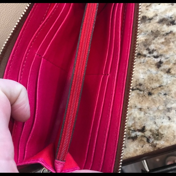 Dooney&Bourke Handbags and wallet - Picture 5 of 8